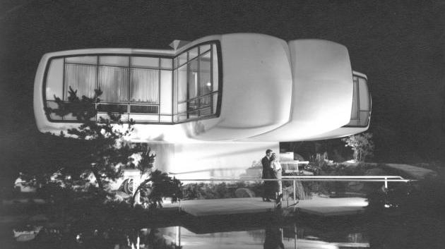  Po druhé světové válce se polymerní hmoty staly symbolem Swinging Sixties, příkladem za všechny je Futuro House. (zdroj: Het Nieuwe Instituut)